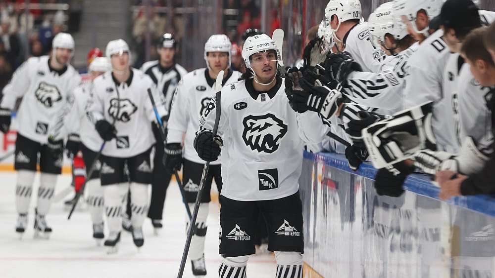 Хоккейный клуб «Трактор» выиграл третий подряд матч в Москве