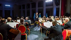 Челябинский оркестр «Малахит» дал концерт в Москве в поддержку участников СВО