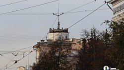 Башни, лифты на улице и старинные крепости: чем удивляют улицы Челябинска