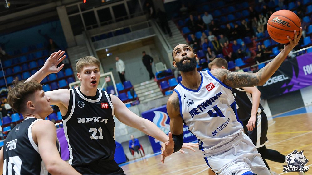 Магнитогорский «Металлург» уступил в первом матче сезона баскетбольной Суперлиги