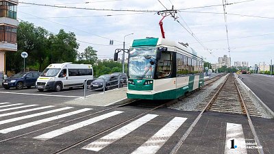 На проспекте Победы в Челябинске ликвидируют два разворота через трамвайные пути