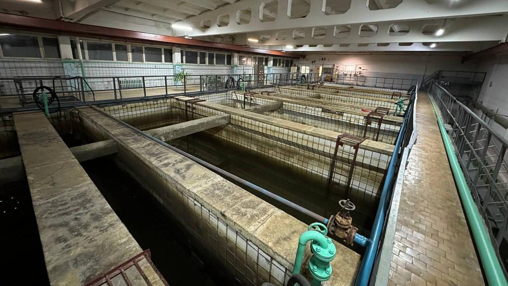 В Озерске всю ночь устраняли аварию на насосно-фильтровальной станции