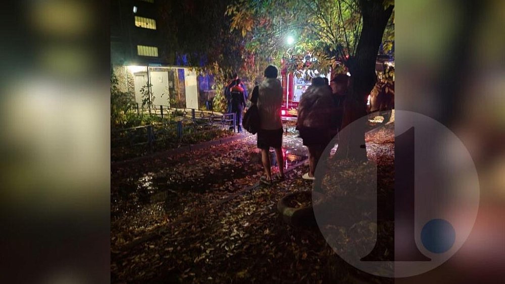 В Челябинске на улице Шаумяна вспыхнул пожар