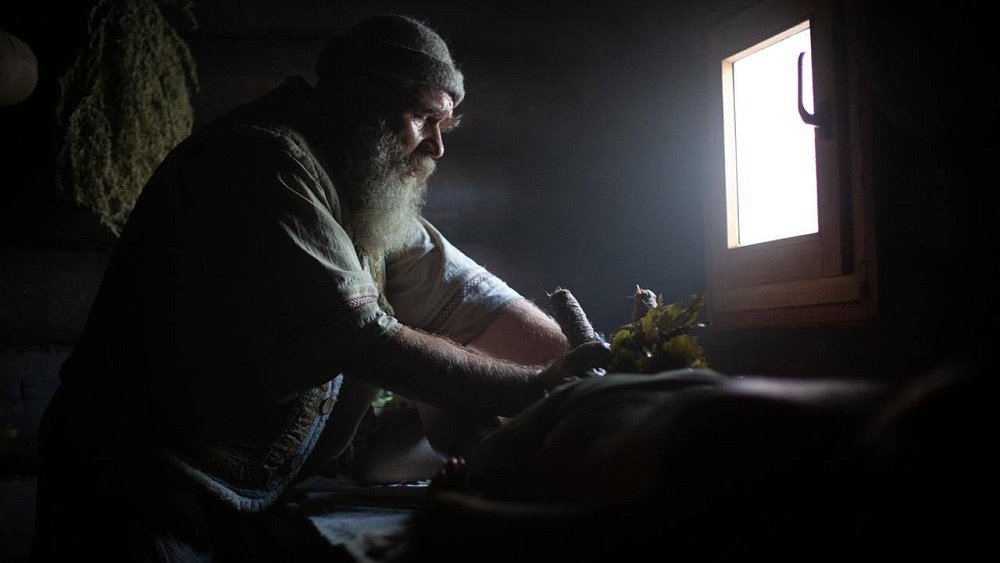 Отдыхает не только тело: челябинский банщик о моде на парение