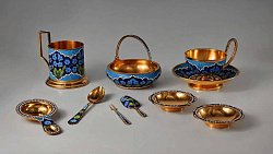 Из Московского Кремля в Челябинск доставят старинные китайские чайнички