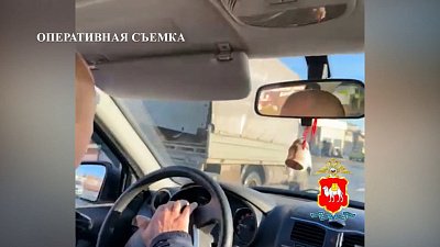 В Челябинске задержали грузовик с 16 тысячами пачек немаркированных сигарет