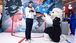 Алексей Текслер посетил международный форум «Россия — спортивная держава»