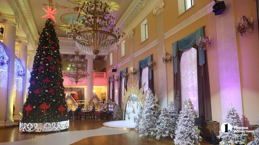 Челябинцы разобрали билеты на новогодние спектакли в середине октября