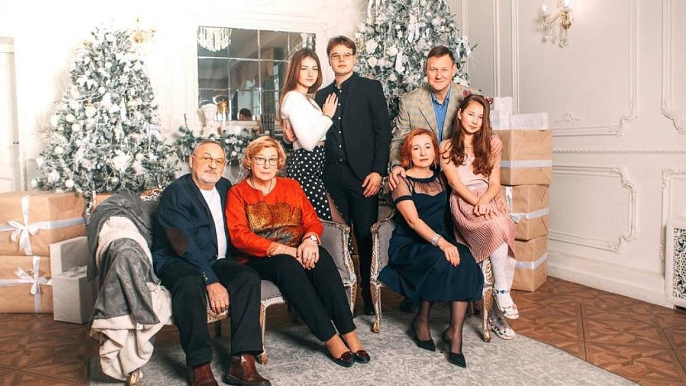 Семья из Челябинска победила во Всероссийском конкурсе «Семья года — 2024»