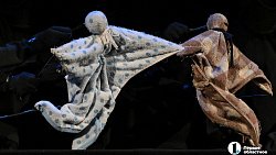 Челябинцам показали театр полотенец