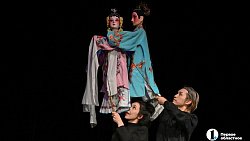 Челябинцам показали театр полотенец