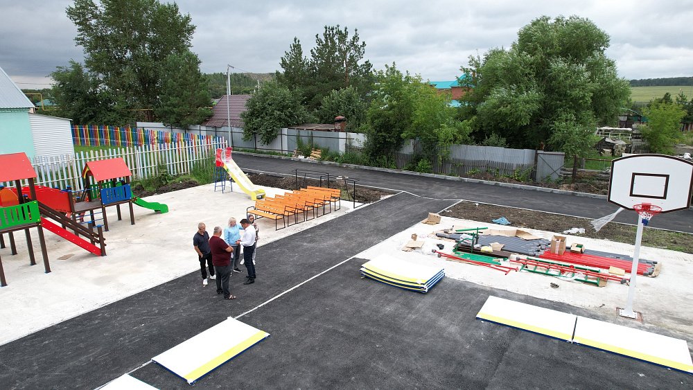 Алексей Текслер поручил к 1 декабря исполнить все обязательства по объектам ФКГС