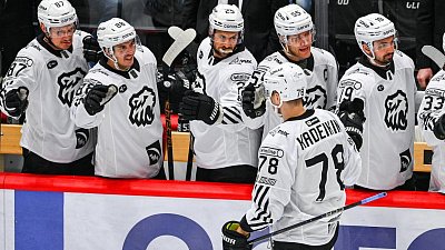 Хоккейный клуб «Трактор» удержал победный счет в матче с «Авангардом»