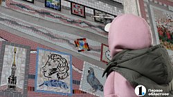 «На века»: в центре Челябинска проблемную арку украсили мозаичным панно
