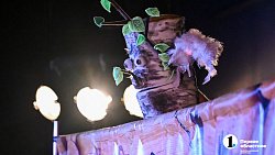 «Иди в баню»: дуэт NEBOLET представил новую постановку