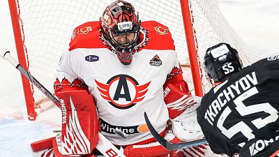 Хоккейные клубы «Трактор» и «Автомобилист» забросили 9 шайб в матче КХЛ