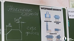 Жестами можно передать любые эмоции: сурдопереводчики из Челябинска о своей работе