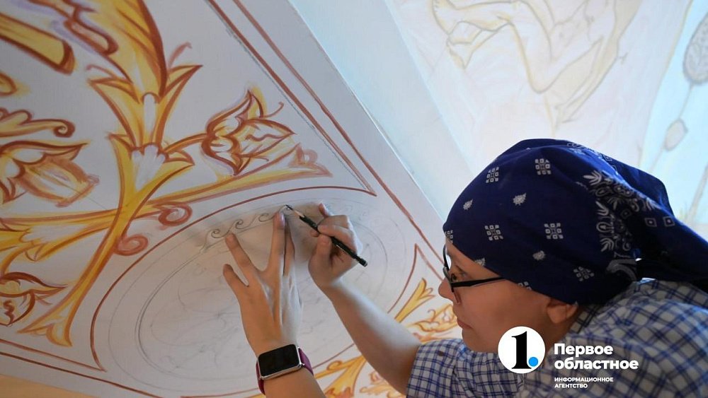 В Челябинске возобновились работы по росписи сводов нижнего храма кафедрального собора Рождества Христова