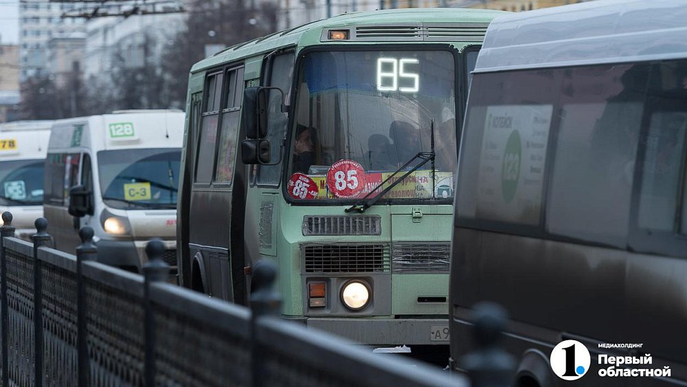 «Привыкли работать мимо кассы»: Александр Егоров рассказал, почему бастуют водители челябинской маршрутки № 85