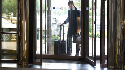 Челябинским предпринимателям выгоднее приобретать гостиницы и рестораны зимой