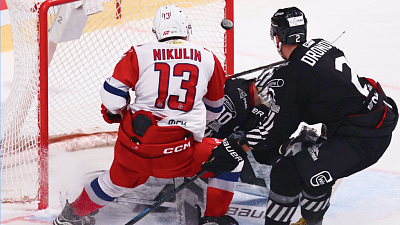 Хоккейный клуб «Локомотив» выиграл у «Трактора» в битве лидеров КХЛ