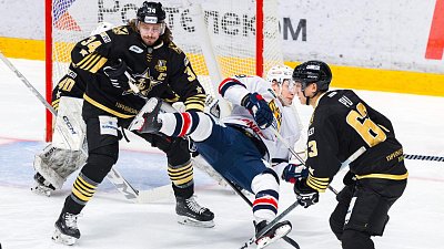 Экс-хоккеисты «Трактора» насолили «Металлургу» во Владивостоке