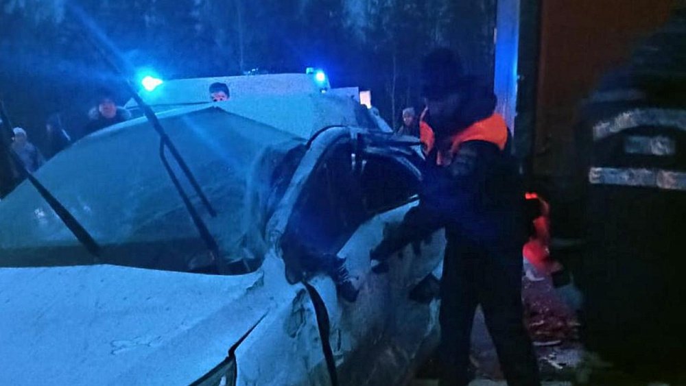 В массовой аварии на трассе в Челябинской области пострадали водитель и пассажирка Kia