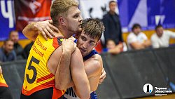 Когда размер имеет значение — в Челябинске провели чемпионат России по регболу