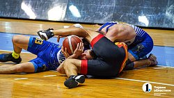 Когда размер имеет значение — в Челябинске провели чемпионат России по регболу