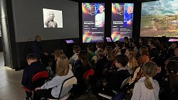 Юные журналисты из Челябинска научились рисовать светом на фотографиях