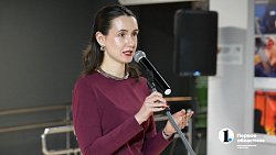 В Челябинске завершила работу выставка «Призма 15/90»