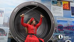 В Челябинске завершила работу выставка «Призма 15/90»