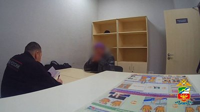 В аэропорту Красноярска задержали челябинца, курившего в самолете