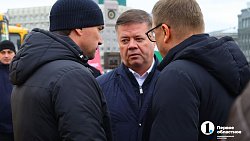 Дорога в школу станет проще: города и районы Челябинской области получили 49 школьных автобусов