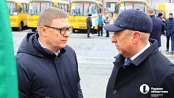 Дорога в школу станет проще: города и районы Челябинской области получили 49 школьных автобусов