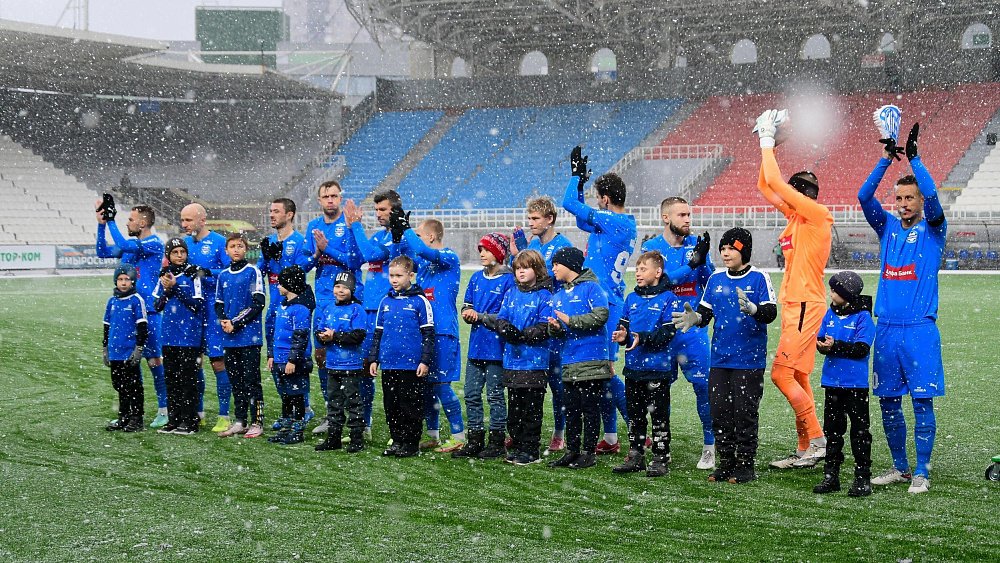 Футбольный клуб «Челябинск» финишировал на первом месте во Второй лиге