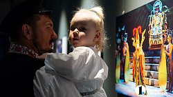 Главное — традиции. Семья из Миасса посвящает свободное время музыке и путешествиям