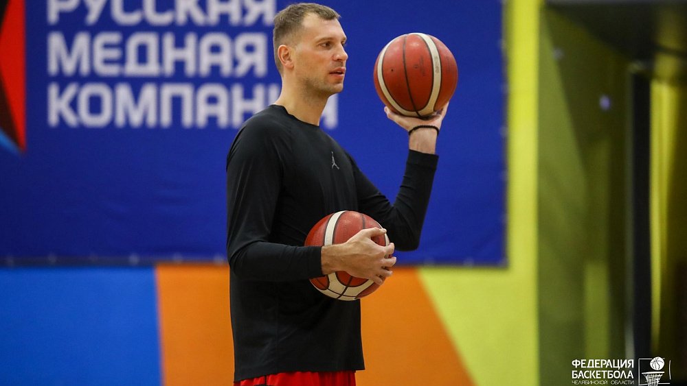 Призер Олимпийских игр Сергей Моня дал мастер‑класс челябинским баскетболистам