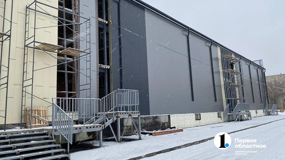 Алексей Текслер отчитал подрядчика, который грубо нарушил сроки сдачи ФОКа в Троицке