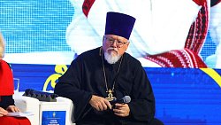 «Война света и тьмы»: на Рождественских чтениях в Челябинске обсудили духовные уроки ВОВ