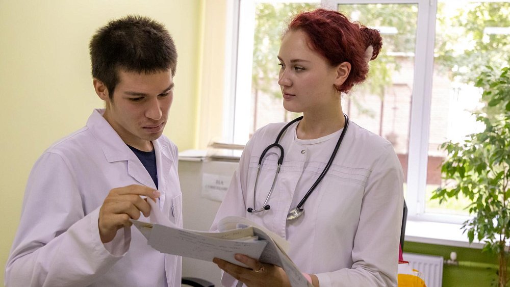 Кто поможет бросить курить в Челябинске