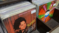 Молодежь Челябинска возрождает моду на виниловые пластинки