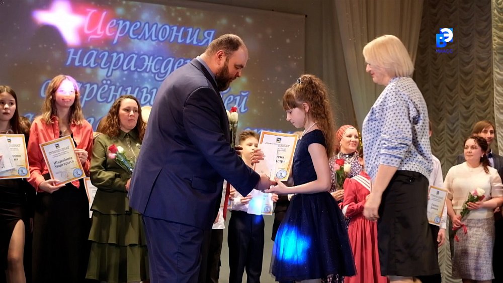 «Миасских звёздочек» отметили премиями главы округа