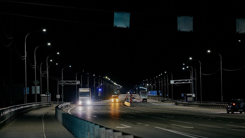 На Южном Урале полностью осветили участок трассы от Челябинска до Екатеринбурга