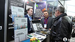 На промышленном форуме в Челябинске представили роботов и интерактивный пол