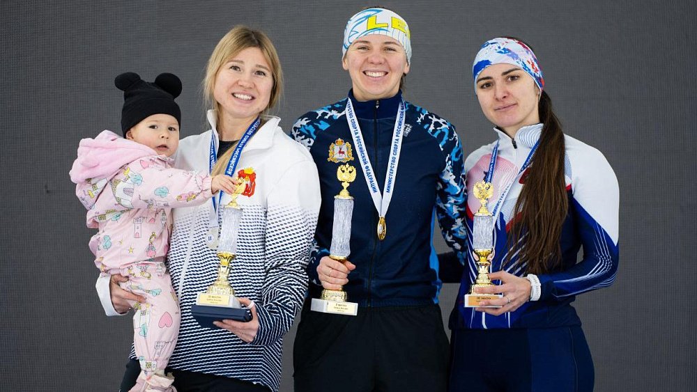 Конькобежка Ольга Фаткулина заняла второе место на Кубке России по многоборью