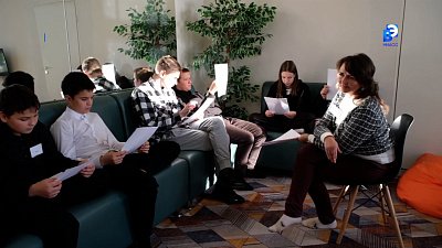 «Социальный театр для НЕтрудных детей» представил премьеру