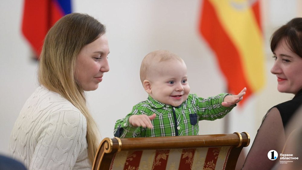 «В большой семье никуда без расписания» — мама пятерых детей из Челябинска о воспитании