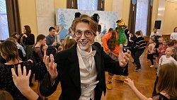 Музыка, стихи и живой Пушкин: в Челябинске открыли благотворительный фестиваль «Снежность»