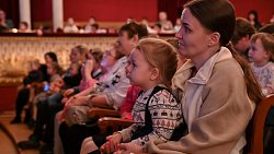 Музыка, стихи и живой Пушкин: в Челябинске открыли благотворительный фестиваль «Снежность»